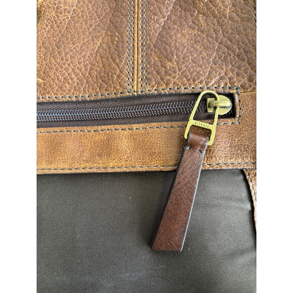Fossil Brown Leather Crossbody Purse with Button Closure Gold Hardware - Picture 9 of 11